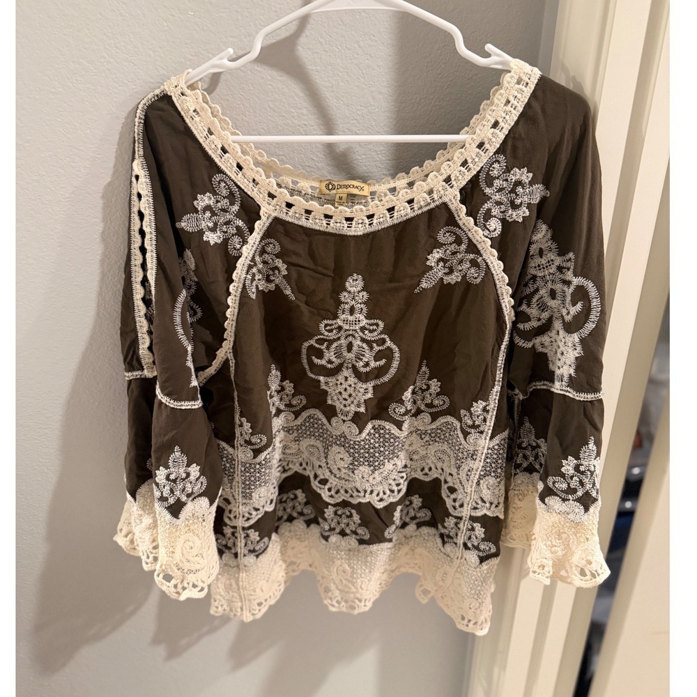Democracy Brown Boho Lace Embroidered Cold arm/Shoulder Blouse Top Medium